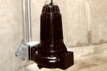 Многоступенчатый погружной насос