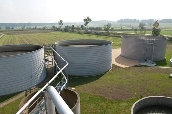 Емкости для хранения навоза - система Lipp из нержавеющей стали  